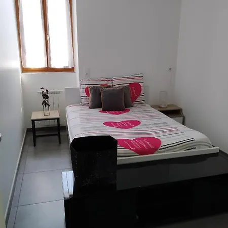 Apartment Duplex 3 Chambres Avec Climatisation Et Terrasse Saint-Jean-de-Maurienne